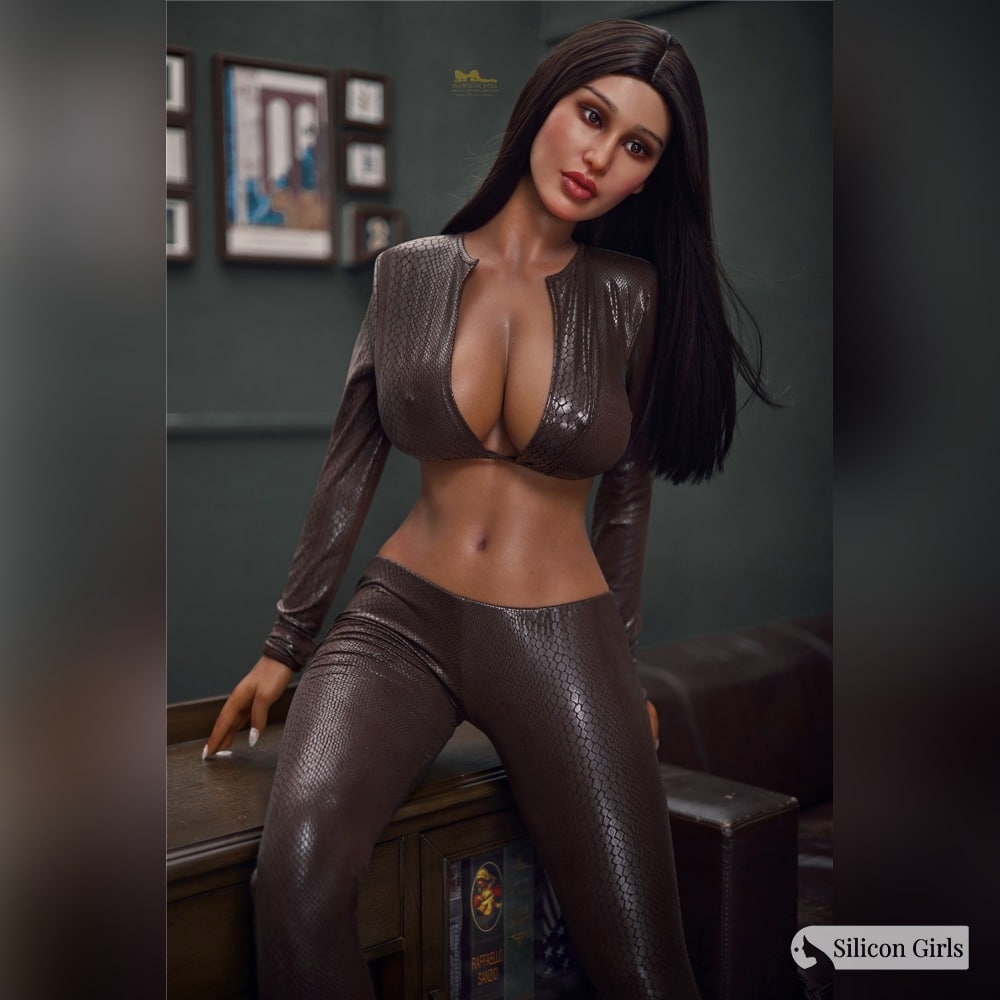 Domino 87 Domino 165F S19 irontech dolls 08
