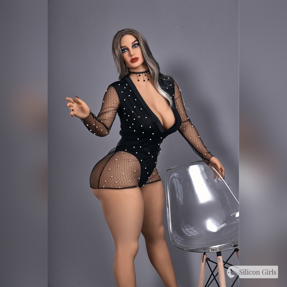 Mia 74 Mia 156E irontech dolls 11