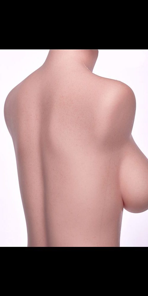 Busto realista Karmen - Imagen 10