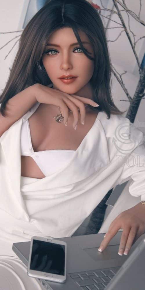 Annika - Image 16