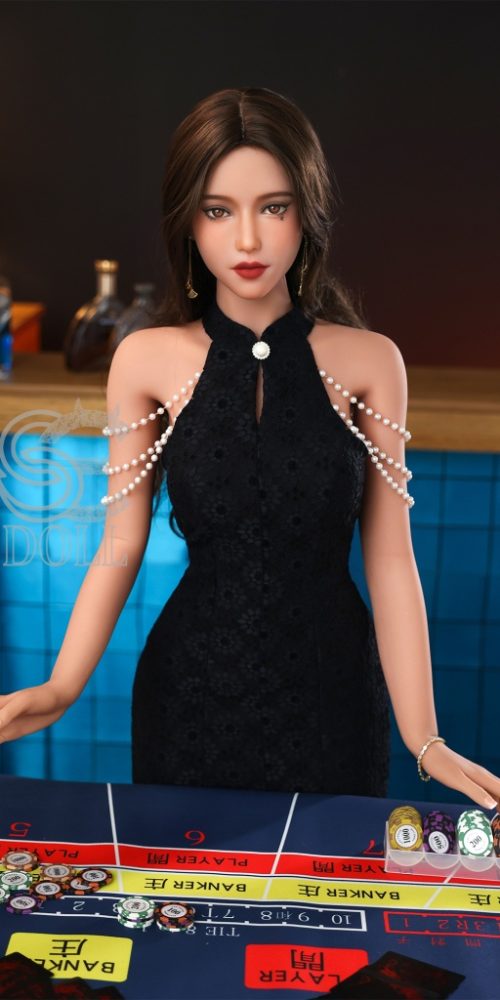 Queena - Image 3