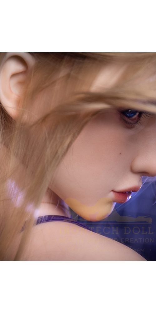 Angela - Imagen 6