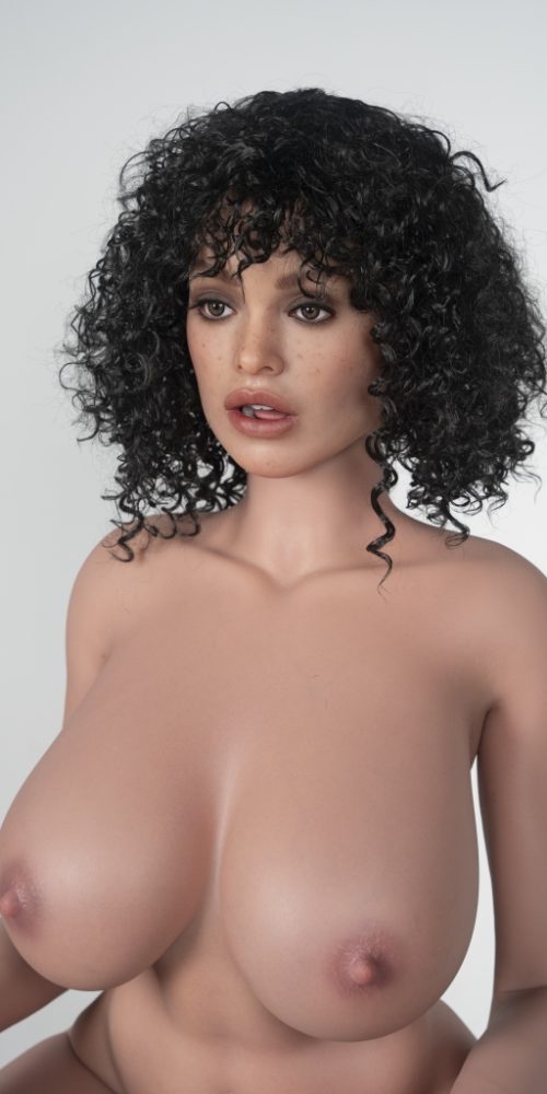 Jadine - Image 22