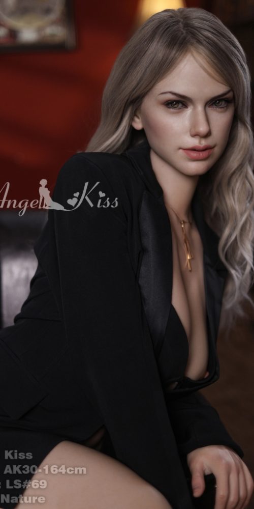 Kristy - Image 6
