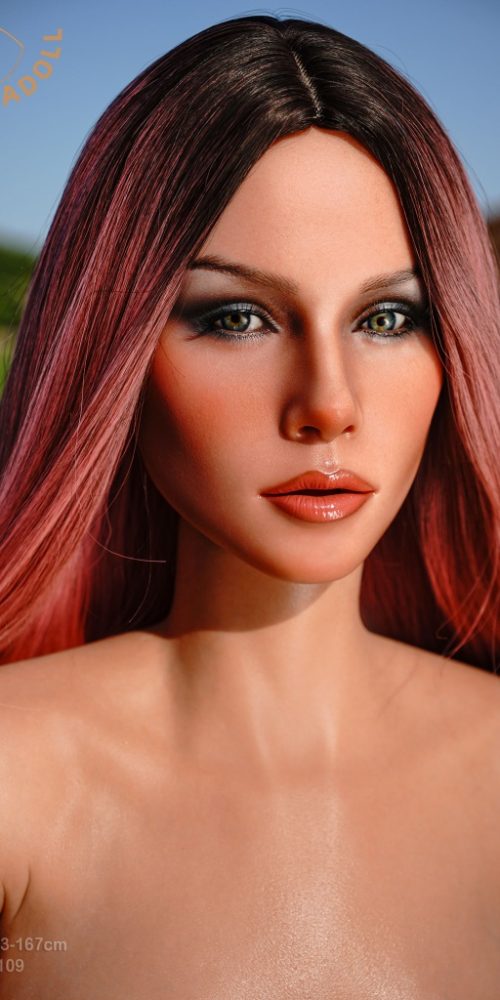 Karina - Image 19