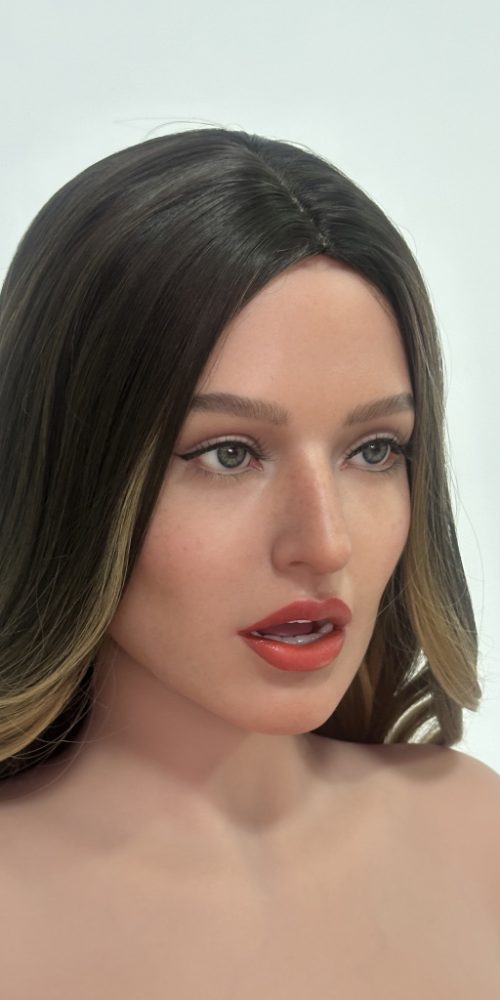 Tessa - Imagen 23