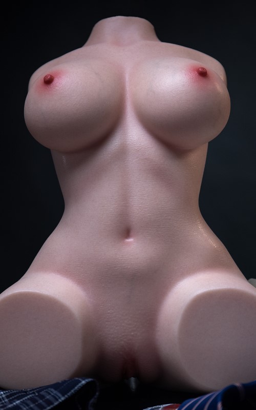 Torso Jasmine