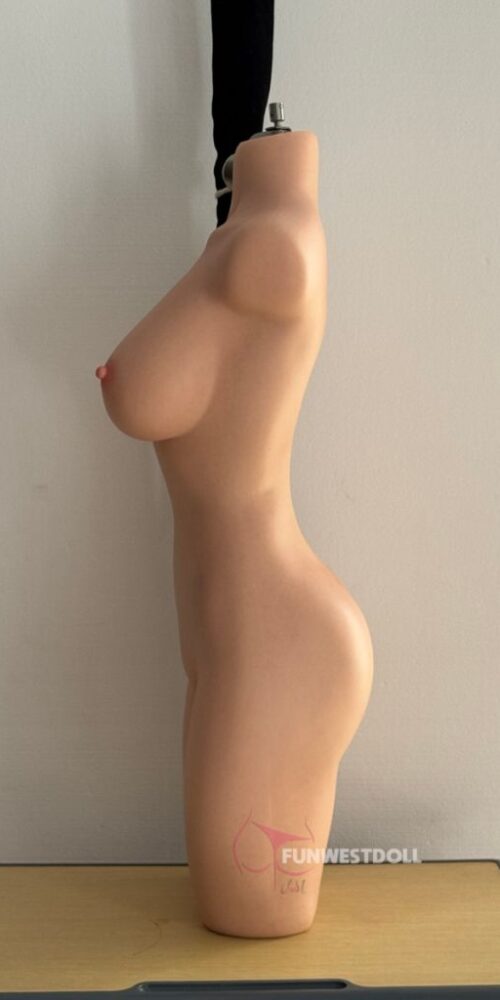 Torso Lilian pureza perdida - Imagen 34